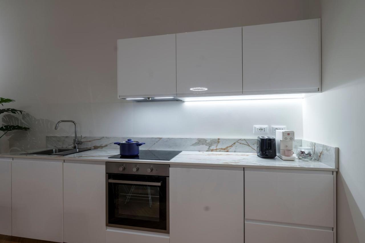 Porta Venezia-Trilocale-Luxury Con Wifi-Neflix Apartment Milan Exterior photo